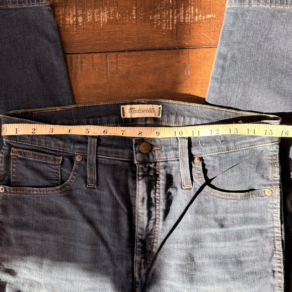 Madewell 10" High-Rise Skinny Jeans - Picture 4 of 5